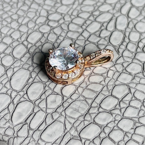 Halo Rose Gold Plated Round Cubic Zirconia 925 Sterling Silver Pendant - Picture 5 of 6